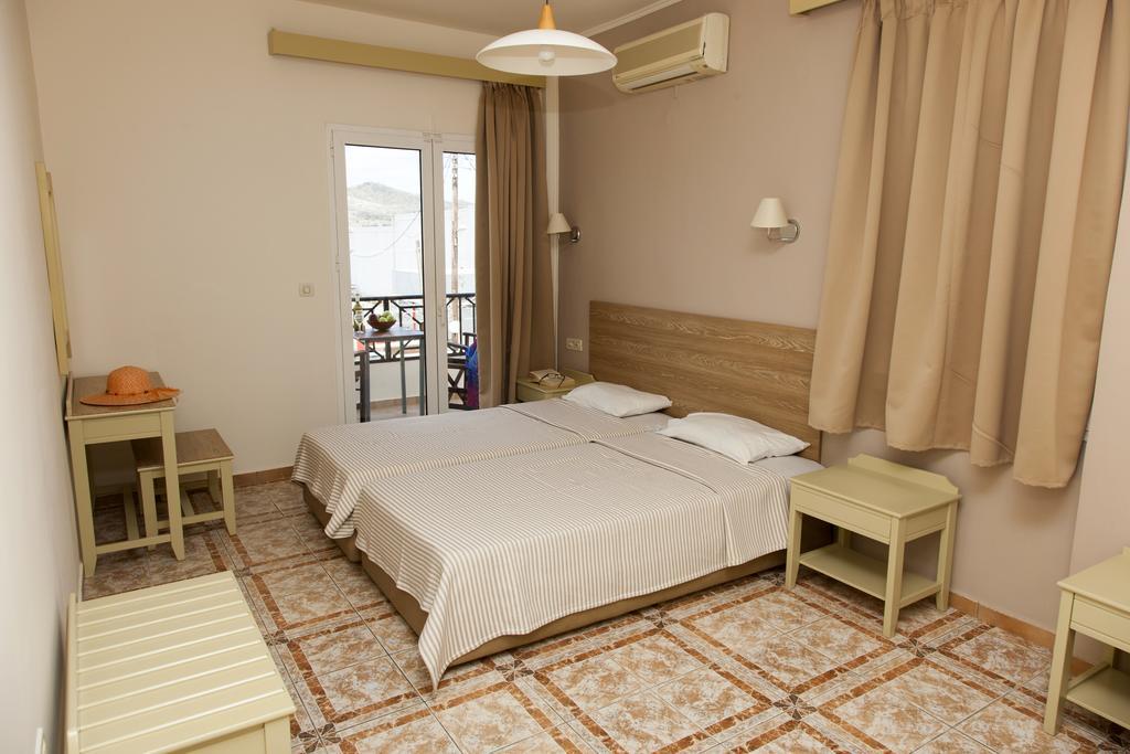 Mithos Apartments Agia Marina  Bagian luar foto